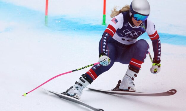 The Grace of the Fall: What Lindsey Vonn Taught Me About Heartbreak